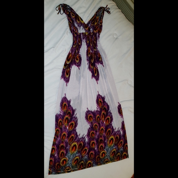 Peacock Maxi Floral Summer Dress • Size M - Picture 2 of 2